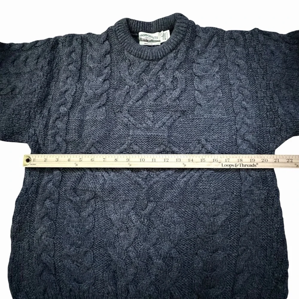 Vintage Aran Crafts Womens 100% Wool Sweater S Navy Cable Knit Ireland Fisherman
